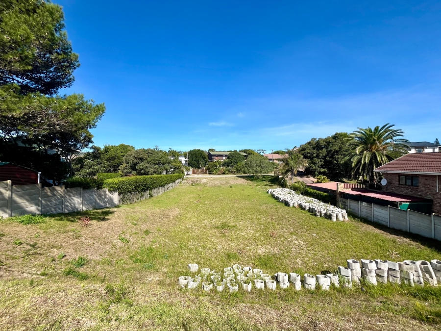 0 Bedroom Property for Sale in Kingfisher Creek Western Cape